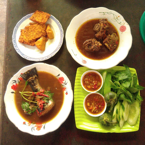 Rumah Makan Pindang Meranjat Nuansa Lesehan