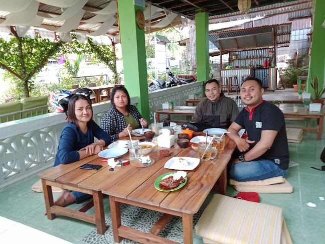 Jl. Gunung Isusu No. 174, Kampung Baru, Klasuur, Distrik Sorong, Kota Sorong, Papua Bar. 98413