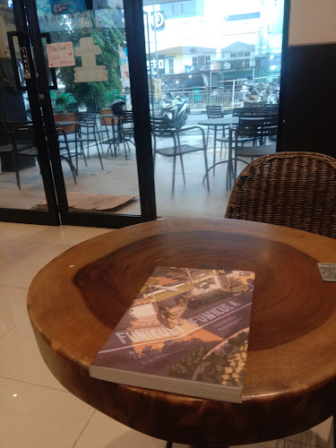 Kopi Kenangan - Ruko Tlogosari Semarang - Kota Semarang