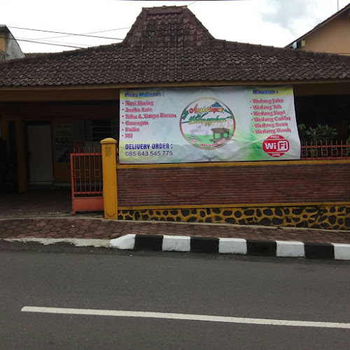 Angkringan Lelungguhan