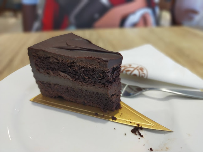 Coffee Bean & Tea Leaf