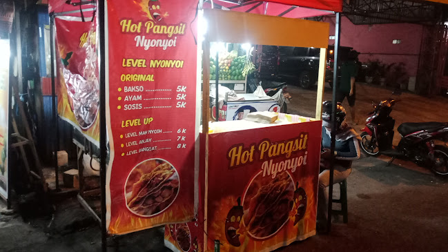 Hot Pangsit Nyonyoi Cabang 2