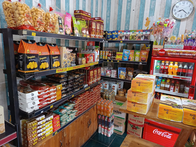 Lapis Kukus Pahlawan - Pacar Keling - Surabaya