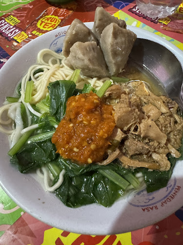 Bakso & Mie Ayam Anisa - Gastronomi dan perhotelan