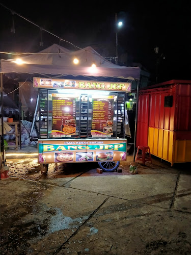 Opinii despre Pizza, kebab, burger, roti bakar, bang jep în Kota Palembang - Gastronomi dan perhotelan