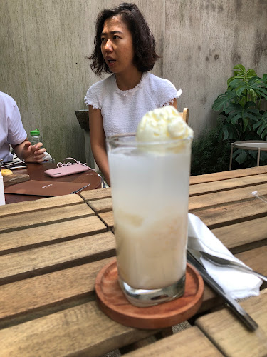 LAMANSUA Coffee & Eatery - Gastronomi dan perhotelan