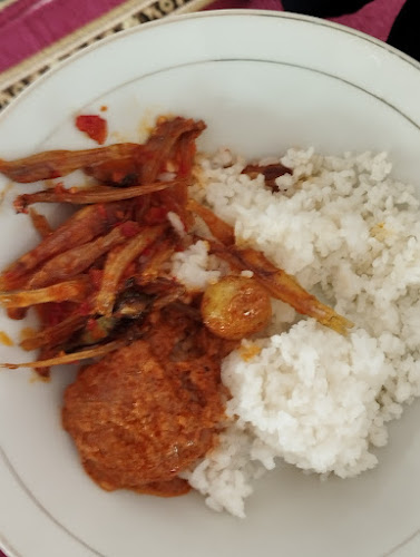 Lapau nasi Da Man Tapi Sawah - Gastronomi dan perhotelan