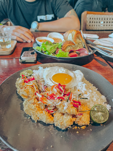 Opinii despre Tanamera Coffee Graha Famili în Surabaya - Gastronomi dan perhotelan