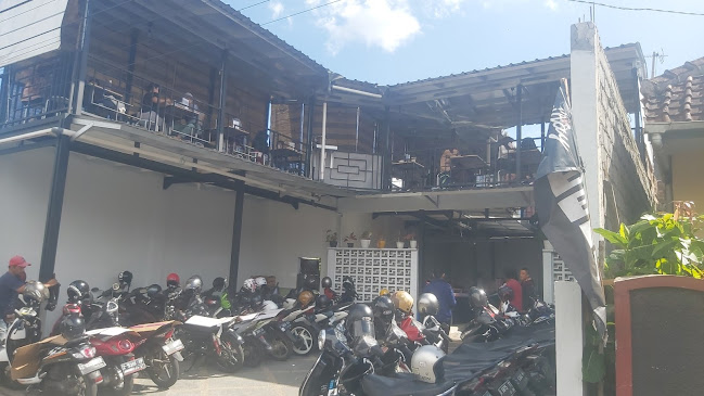 Opinii despre Seblak Zipay outlet 1 în Kab. Tasikmalaya - Gastronomi dan perhotelan