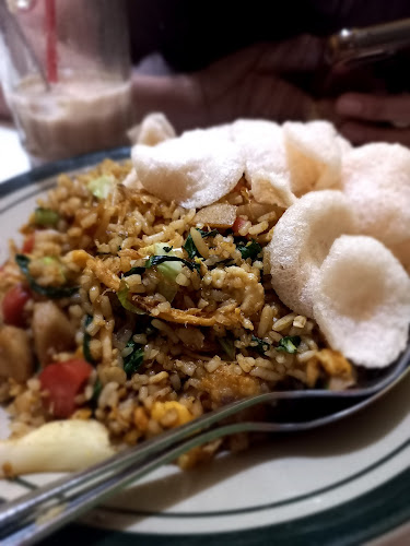 Burjo Biolla - Gastronomi dan perhotelan