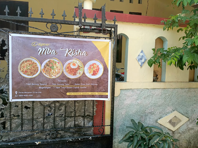 Dapoer Risha Nasi Goreng Seafood