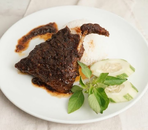 DAPUR BEBEK KHAS MADURA DENPASAR SELATAN