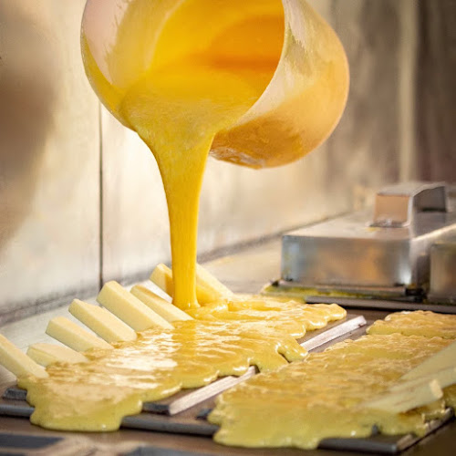 Opinii despre Kue pukis kota Baru khas Yogyakarta cabang Bengkulu în Kota Bengkulu - Gastronomi dan perhotelan