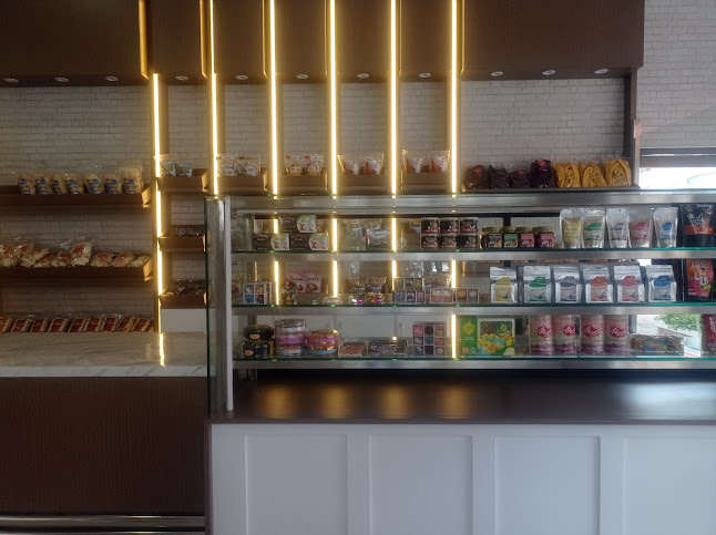 Comentarii opinii despre Amanda Brownies Diponegoro