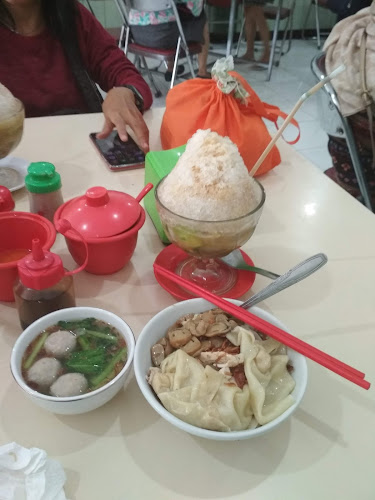 Jl. Ir. H. Juanda No.94, RT.02/RW.01, Gudang, Kecamatan Bogor Tengah, Kota Bogor, Jawa Barat 16123