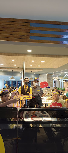 Comentarii opinii despre McDonald's Istana BEC Bandung