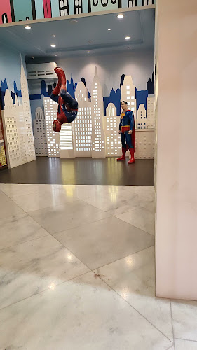 Jl. Rancabentang No.30-32, Ciumbuleuit, Kec. Cidadap, Kota Bandung, Jawa Barat 40142