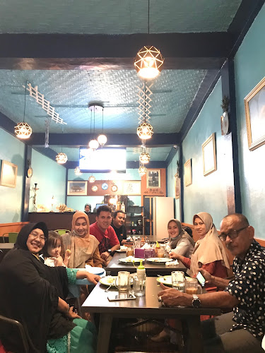 Jl. Teuku Umar No.55, Seutui, Kec. Baiturrahman, Kota Banda Aceh, Aceh 23243