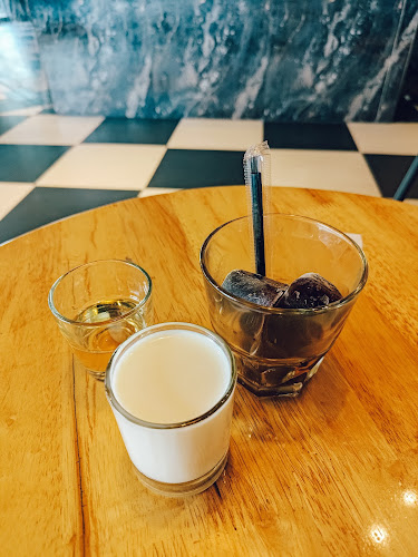 Dhapu Ava Koffie Sudirman