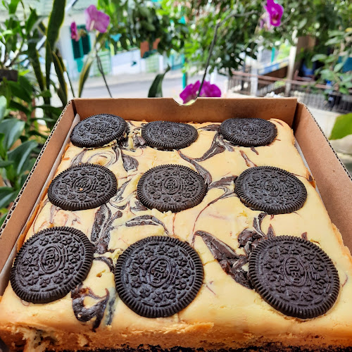 Mama Ndok - Gastronomi dan perhotelan