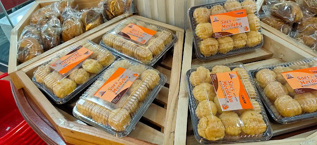 Jl. Supratman No.25, Cihapit, Kec. Bandung Wetan, Kota Bandung, Jawa Barat 40114