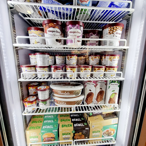 Comentarii opinii despre Hari-Hari Minimarket Cake & Bakery