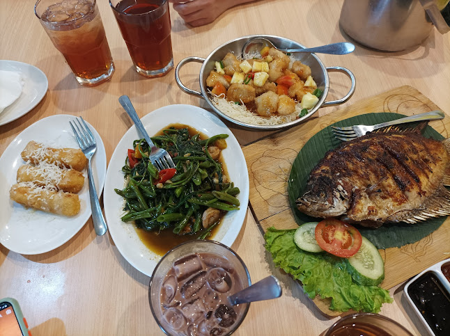 Opinii despre D'Cost Seafood Bandung Indah Plaza în Kota Bandung - Gastronomi dan perhotelan