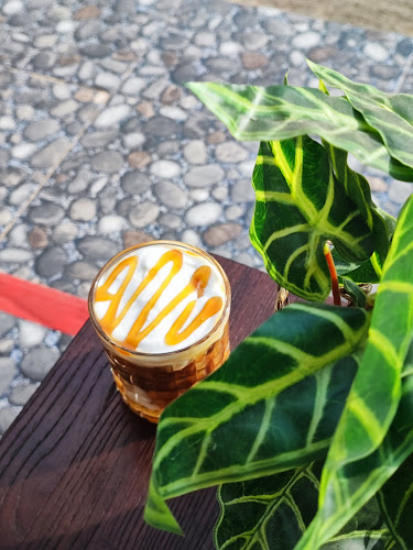 DUDUK MANIS & CO - Gastronomi dan perhotelan