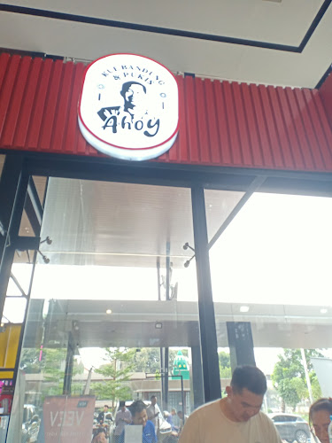 Kue bandung dan pukis Ahoy - Gastronomi dan perhotelan