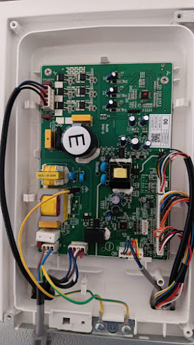 Comentarii opinii despre Rumah Makan Pahlawan