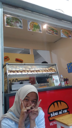 Opinii despre Banh Mi V & I în Kota Bandung - Gastronomi dan perhotelan