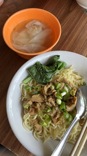 Bakmi Ayam Mangga Besar Johan - Gastronomi dan perhotelan