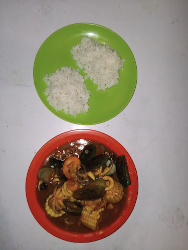 Opinii despre LALAPAN & SEAFOOD SB în Kota Denpasar - Gastronomi dan perhotelan