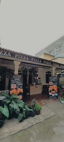 Taman, Jl. Puri Sriwedari, Cibubur, Kec. Cimanggis, Kota Depok, Jawa Barat 16454