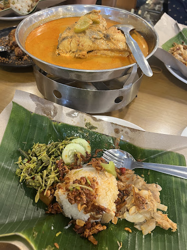 Opinii despre Restoran Miramar în Kota Medan - Gastronomi dan perhotelan