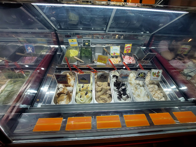 Joy's Gelato - Gastronomi dan perhotelan