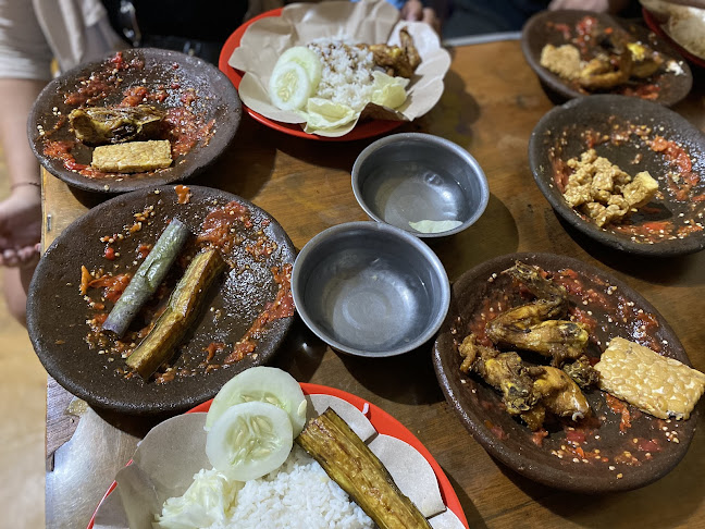 Opinii despre Depot Barokah Sambel Metal, Gunung Semeru în Kota Denpasar - Gastronomi dan perhotelan