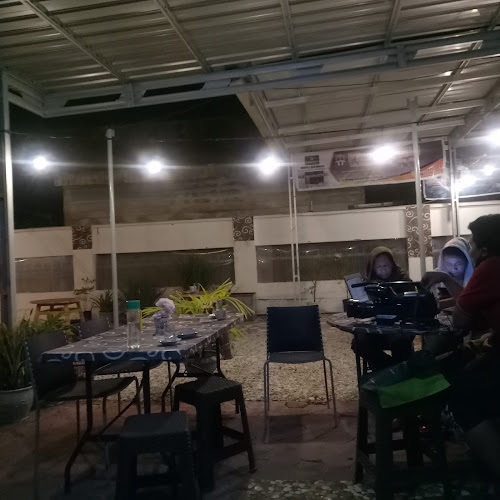 KAFE KEIF’O PEKANBARU - Gastronomi dan perhotelan