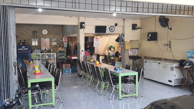 Jl. Imam Bonjol No.69, Purwosari, Kec. Semarang Utara, Kota Semarang, Jawa Tengah 50172