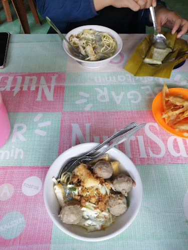 Opinii despre Bakso Om Munir în Kota Ternate - Gastronomi dan perhotelan
