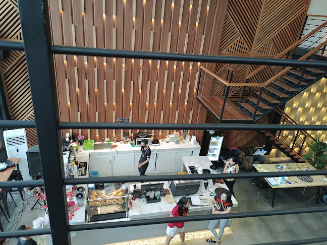 Toneeto's Kitchen&Coffee - Gastronomi dan perhotelan