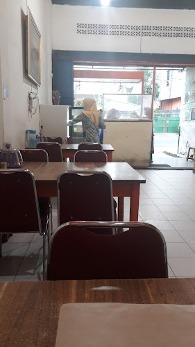 Rumah Makan BAHAGIA - Gastronomi dan perhotelan