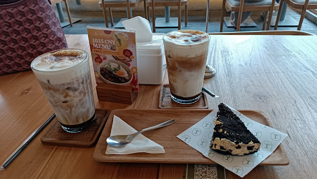 Opinii despre Tentrm coffee & dining în Kota Medan - Gastronomi dan perhotelan