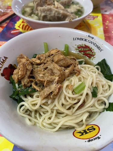 Bakso & Mie Ayam Anisa