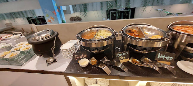 Teratai Restaurant Savana Hotel & Convention