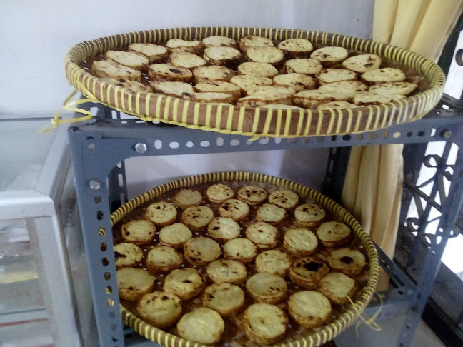 Kue Lumpur Bakar Bu Eko - Gastronomi dan perhotelan