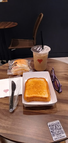 Opinii despre Kopi Kenangan - Level 21 Mall Bali în Kota Denpasar - Gastronomi dan perhotelan