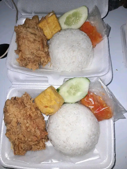 Ayam Bakar/bekakak dan geprek AWI