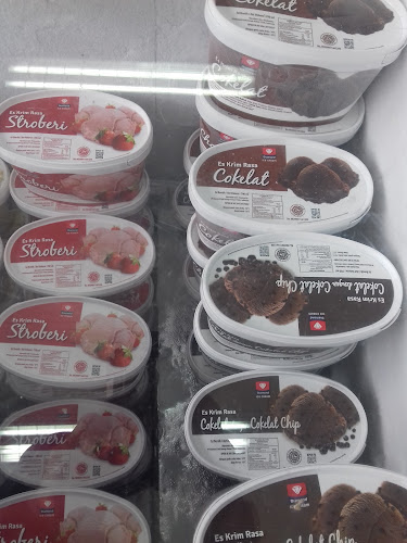 Depo Ice Cream Diamond - Gastronomi dan perhotelan