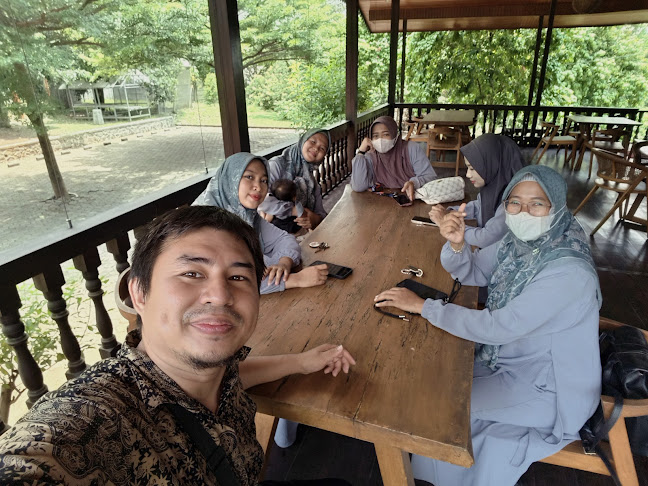 Jl. Raya Tapos No.59, Tapos, Kec. Cimanggis, Kota Depok, Jawa Barat 16459